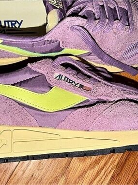 Autry Reelwind Low Sneakers Purple & Green Sneakers